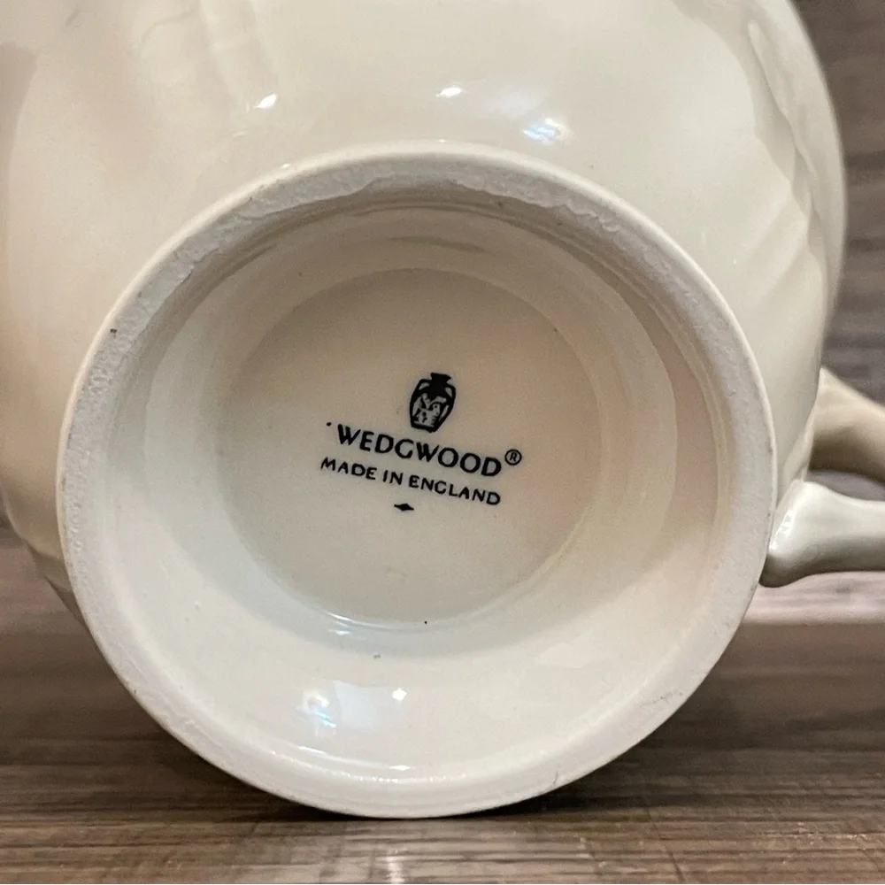 Wedgewood Pedestal Tea Cups England Set of Two